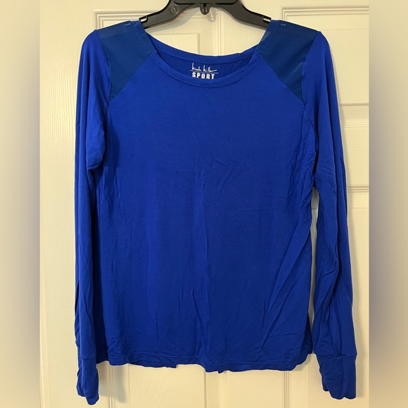 Nicole Miller Sport Split Back Top - Picture 11 of 14